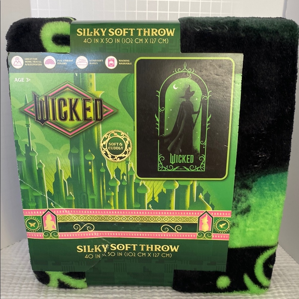 Wicked Silky Soft Throw Blanket - Green and Black